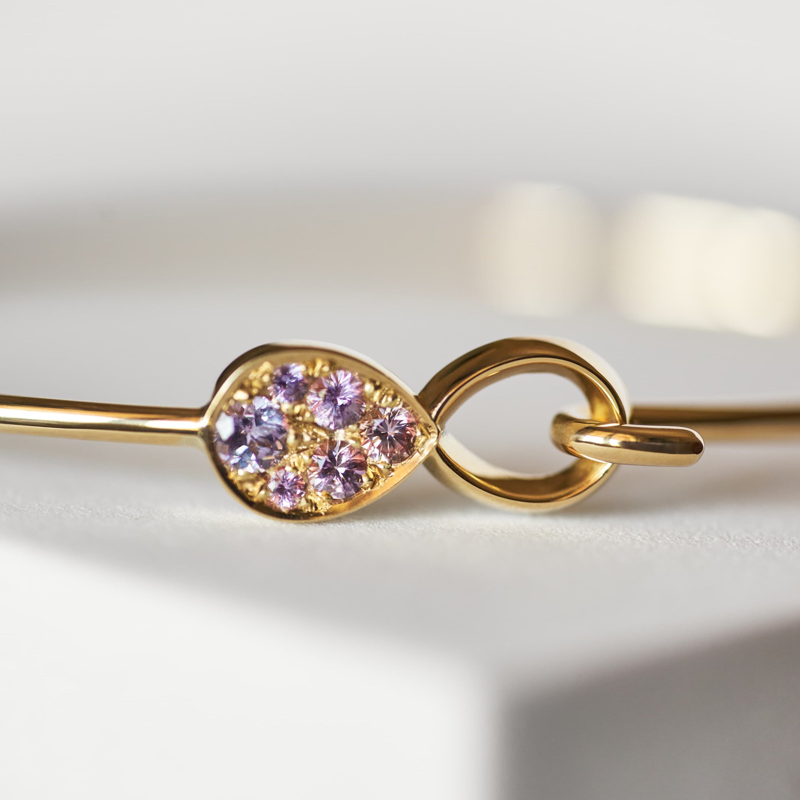 The Infinite Bangle in 18K Gold