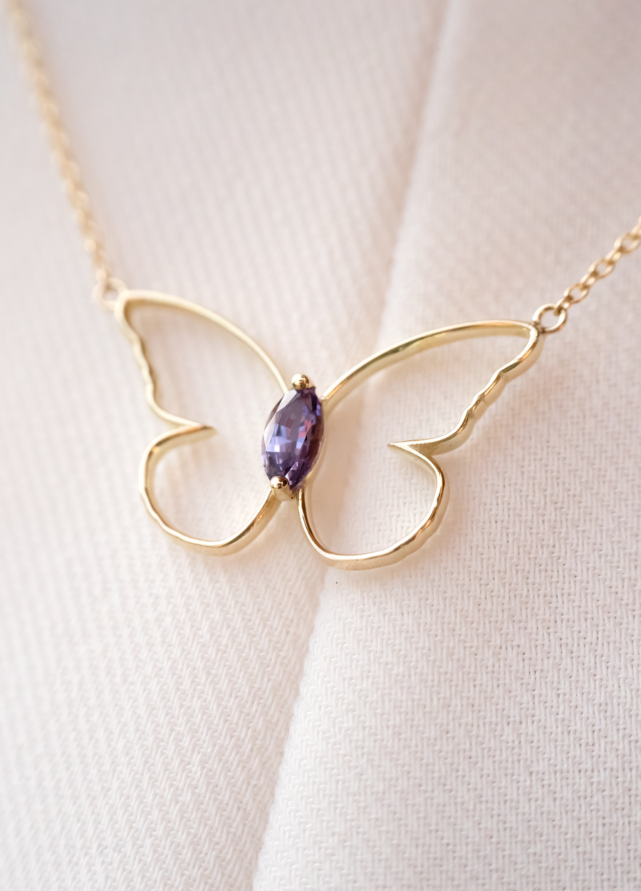 18k gold Butterfly necklace