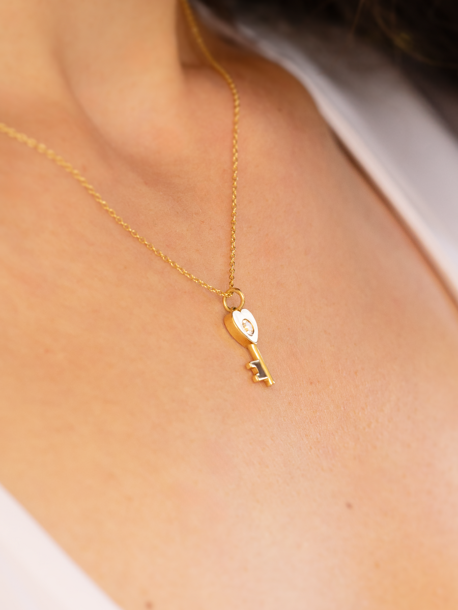 18k gold key heart necklace