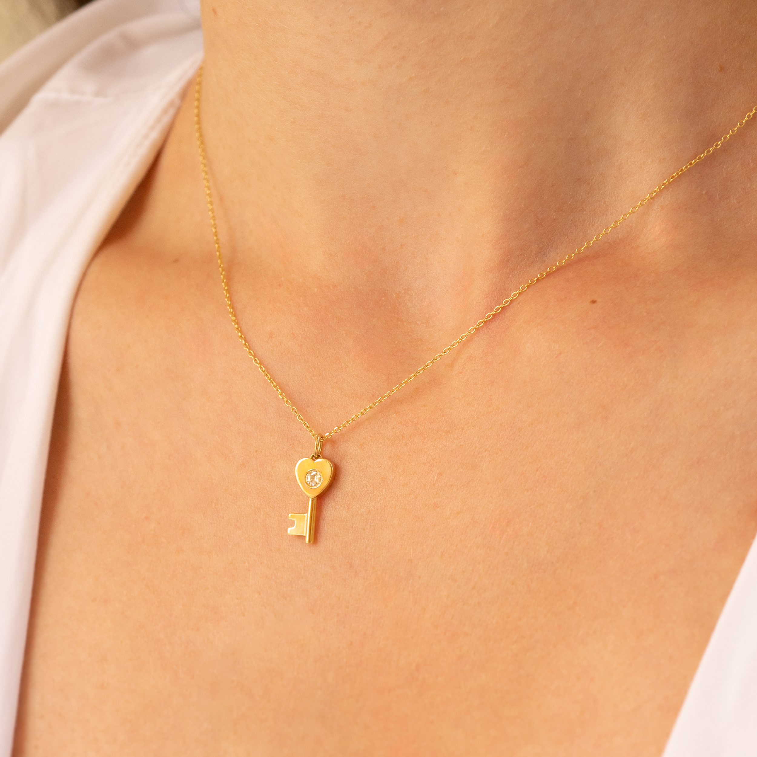 18k gold key heart necklace