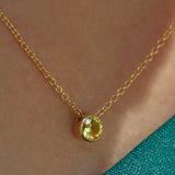 18k gold Mananasi Punto De luz necklace.